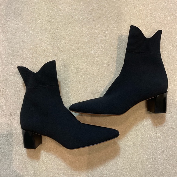 Vince Black  Luna Sock Boot EUC. Sz 8 - Picture 3 of 10